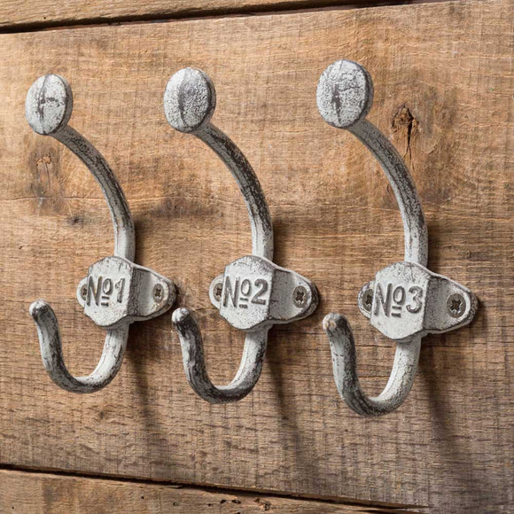 Set of Three Numbered Wall Hooks in Distressed White
